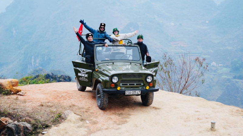 Tour xe Jeep 4WD 2 ngày khám phá Hà Giang - Phiêu lưu trekking (4)